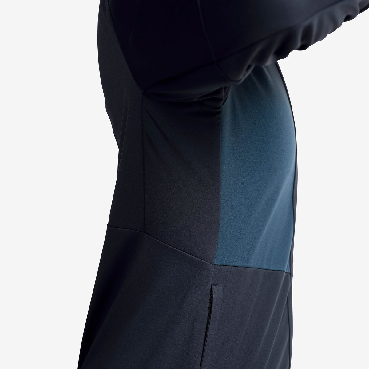 Perform Softshell Jacket Women