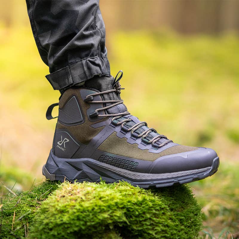 Phantom Trail Mid Waterproof Hiking Boots Men