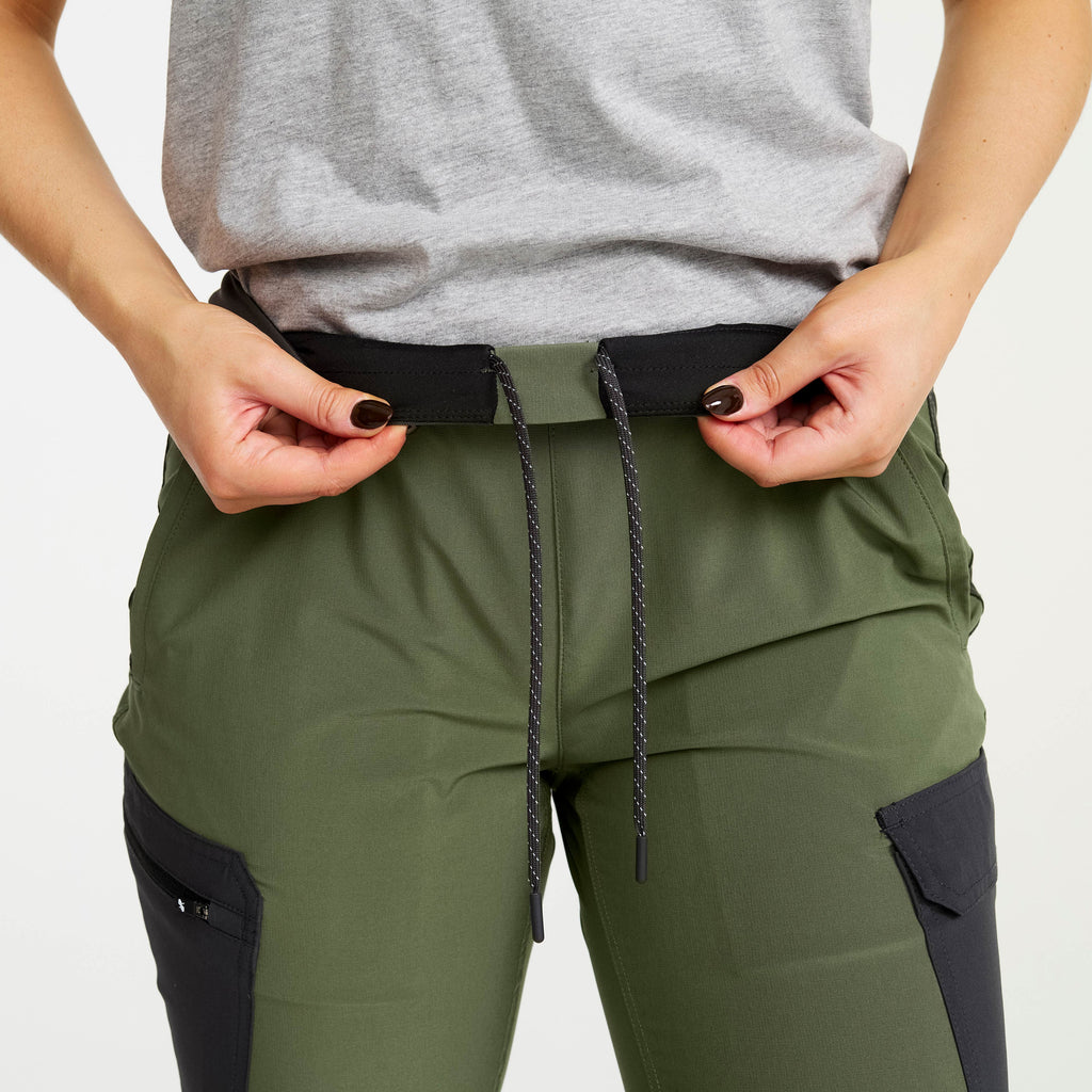 Verge Stretch Cargo Trousers Women