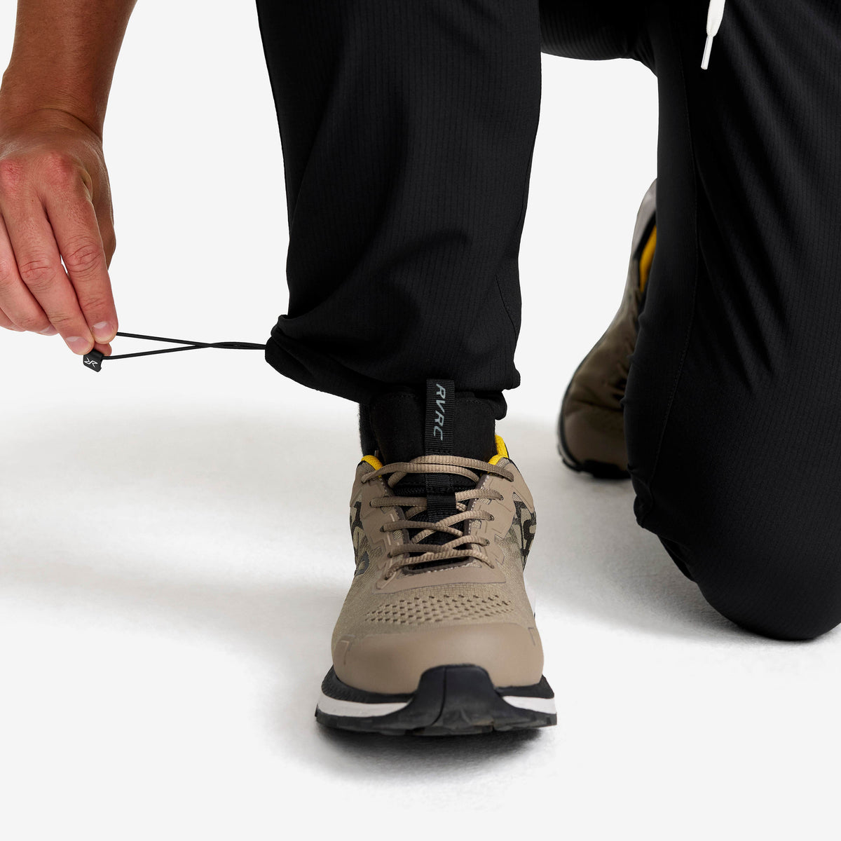 Athletic Lightweight Trousers Men