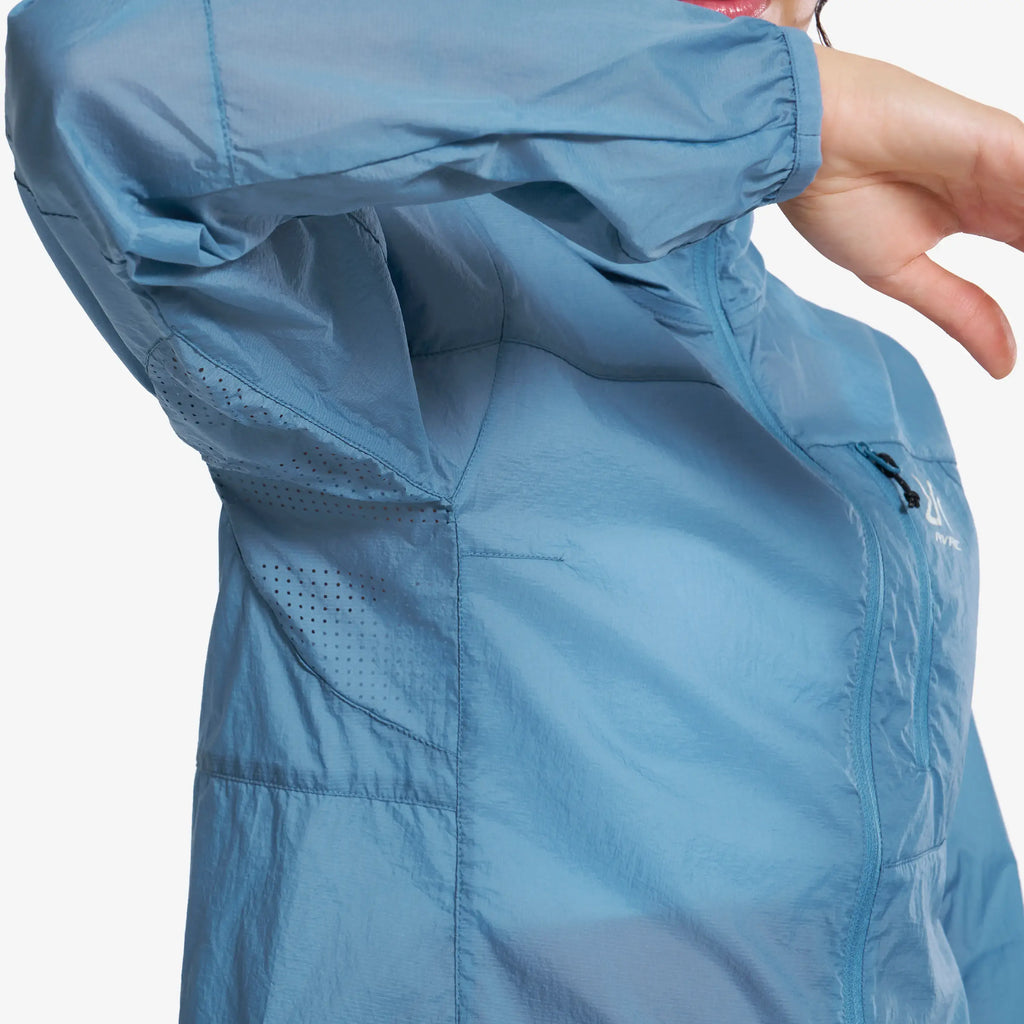 Speed Hooded Windbreaker Women