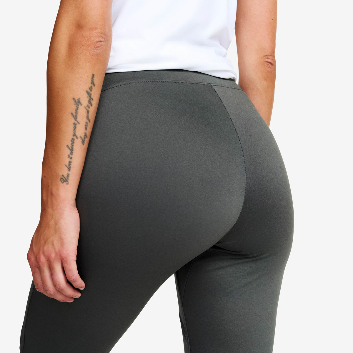 Pace Wind Leggings Women