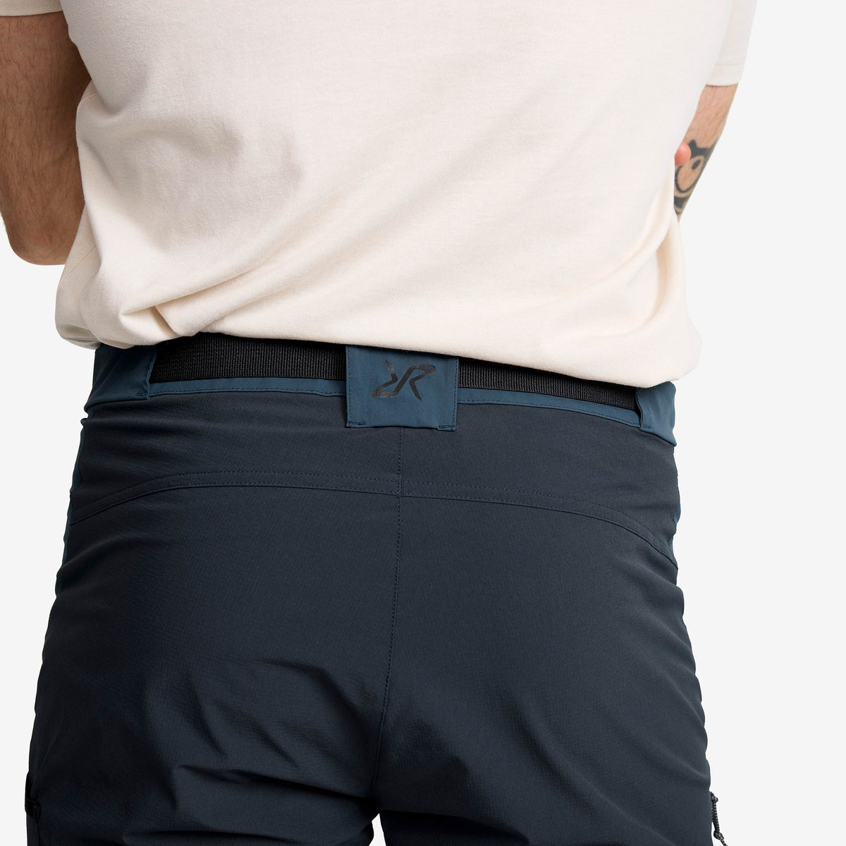 Elevate Pro Hiking Shorts Men