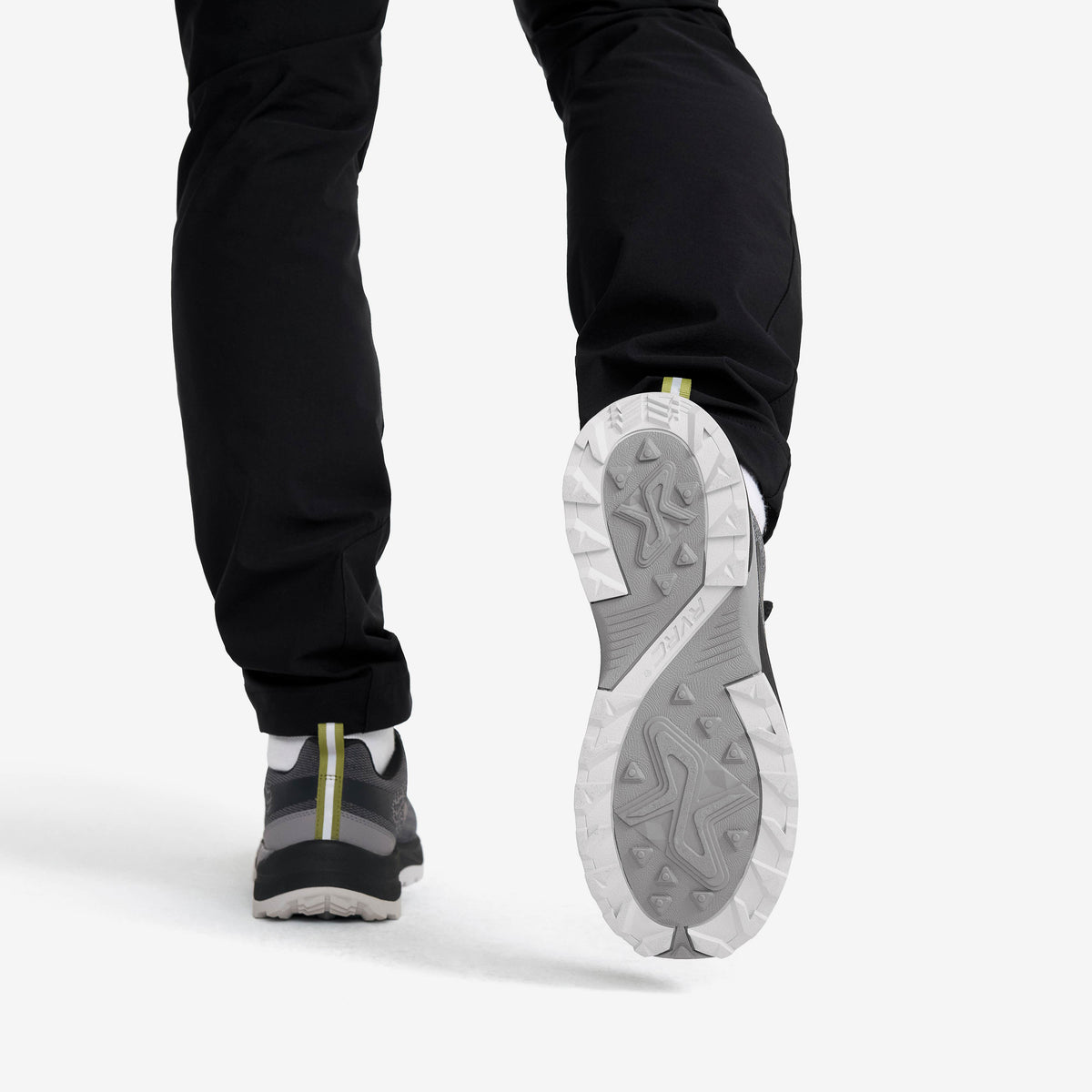 Daytrek Walking Shoes Men