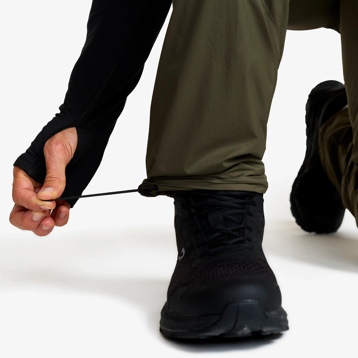 Brisk Tech Fleece-lined Trousers Men