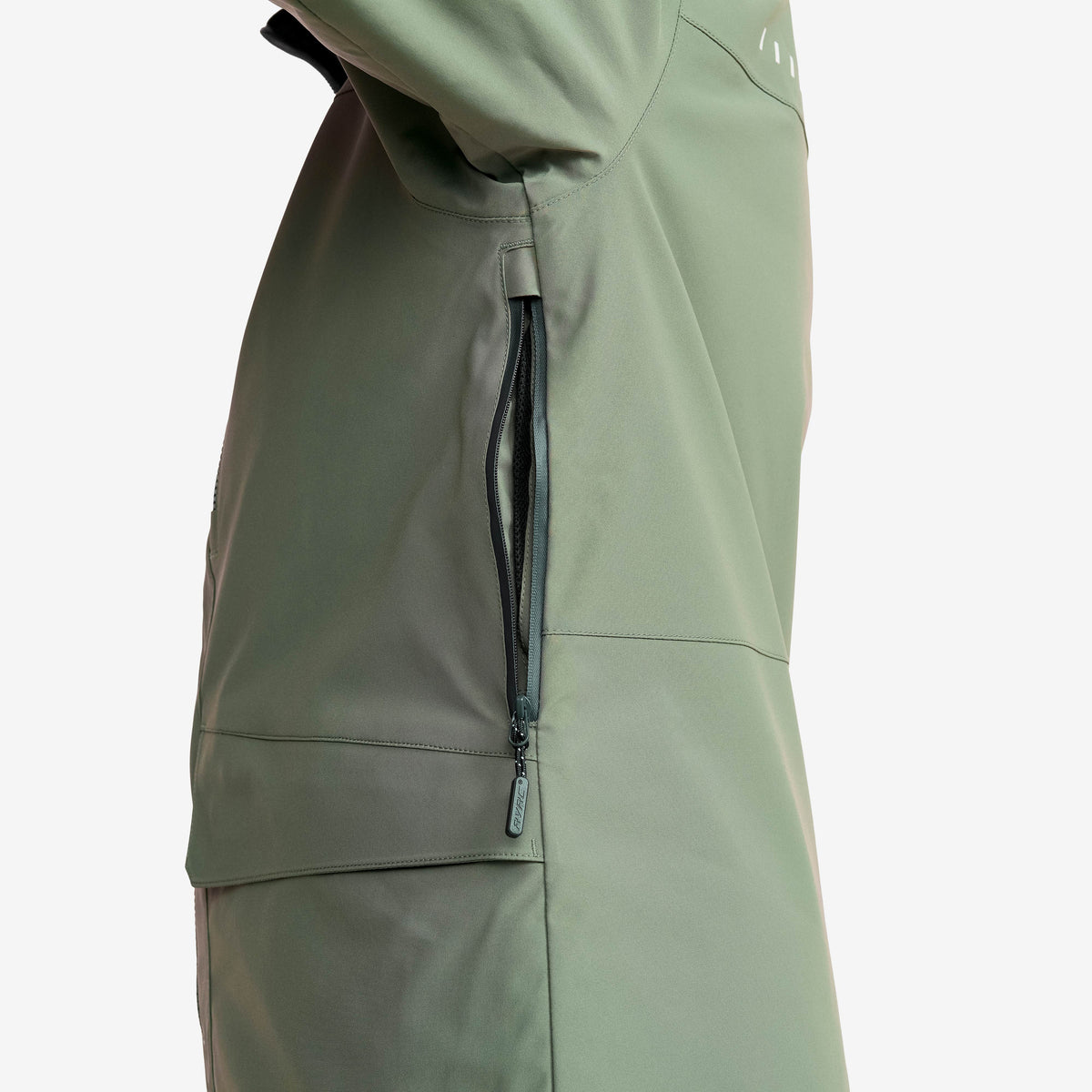 AccXel Insulated 2L Ski Jacket Women