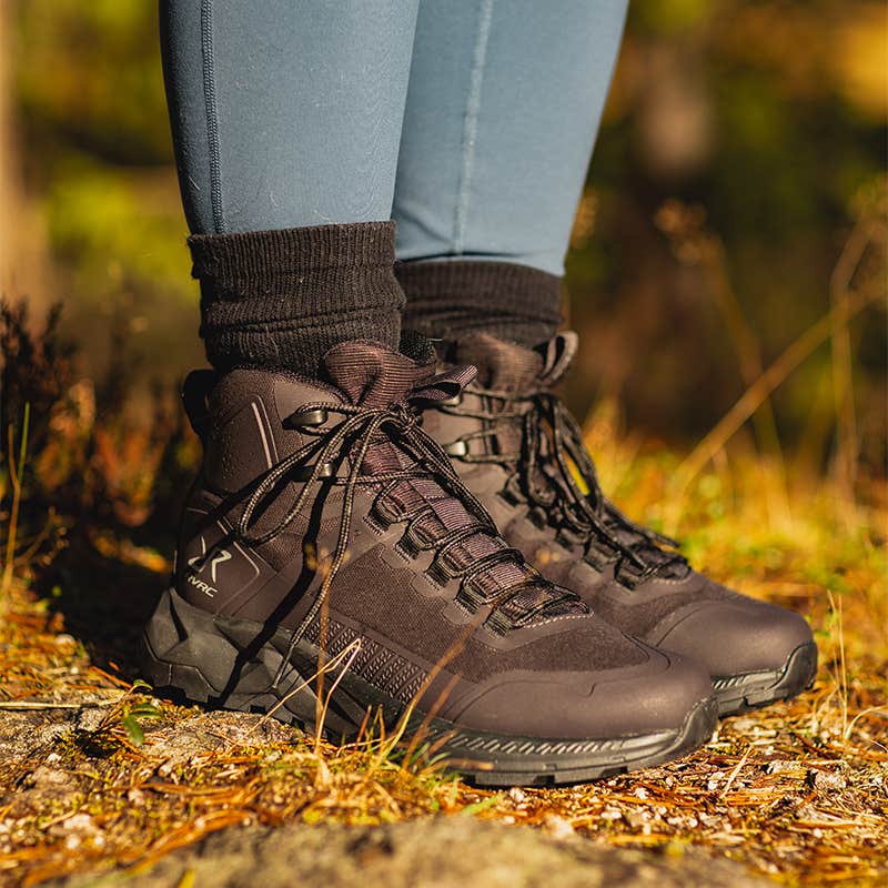 Phantom Trail Mid Waterproof Hiking Boots Women