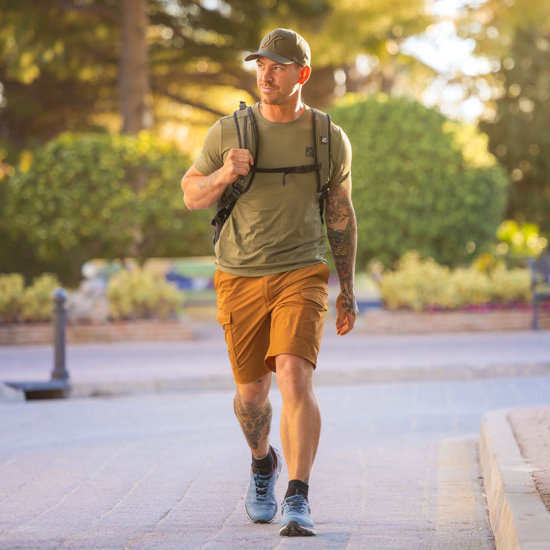 Adventure Cargo Stretch Shorts Men