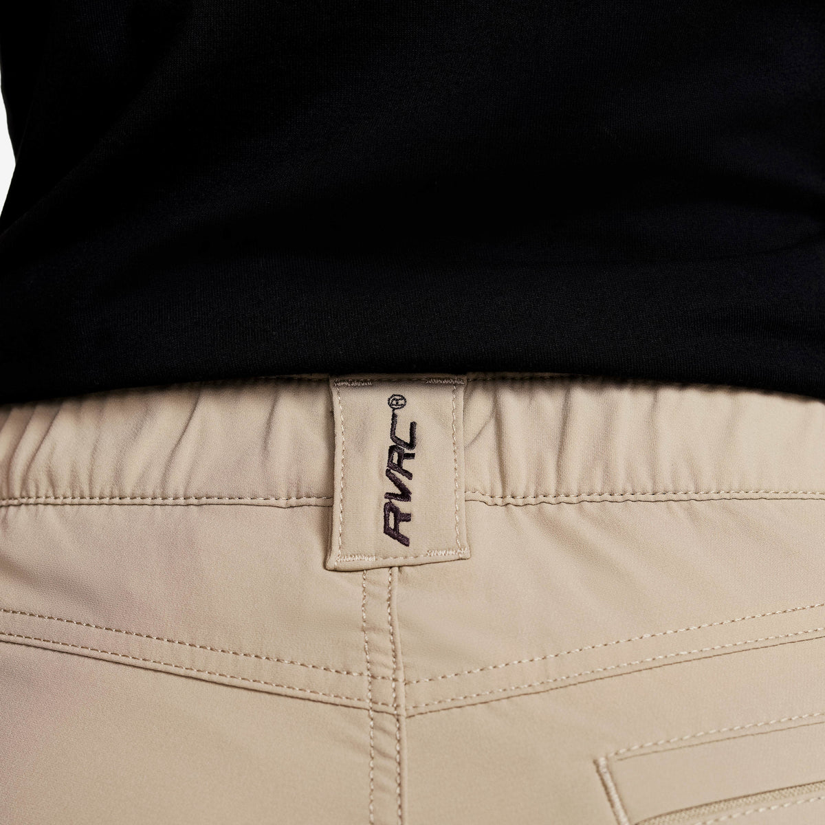 Adventure Cargo Stretch Shorts Women