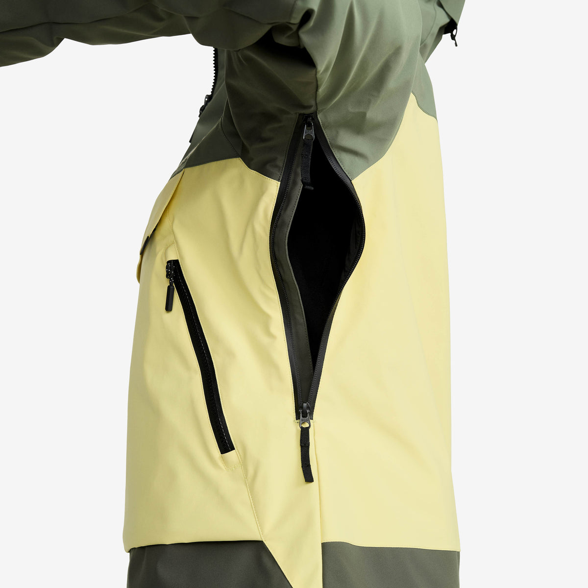 AccXel Insulated 2L Ski Anorak Women