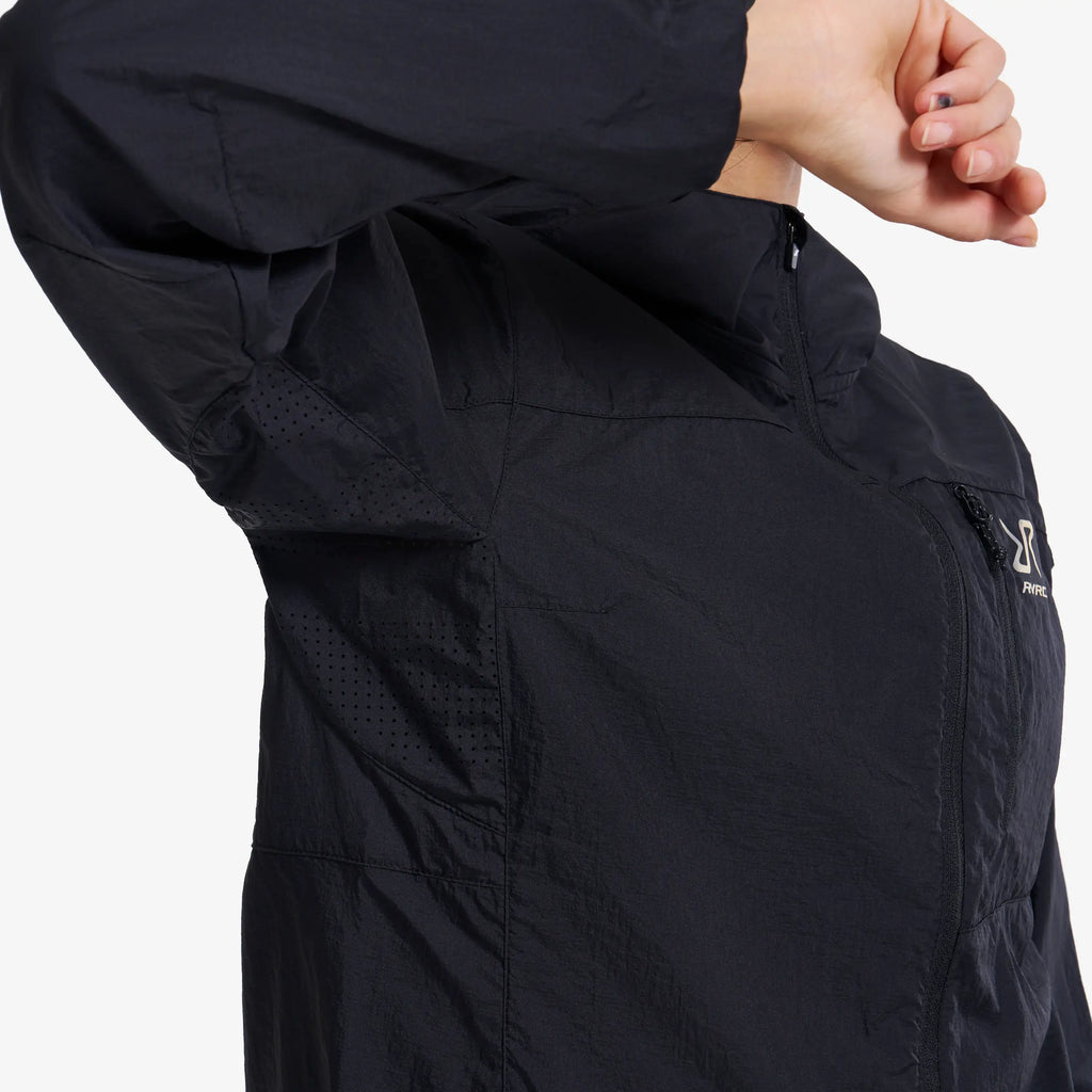 Speed Hooded Windbreaker Women