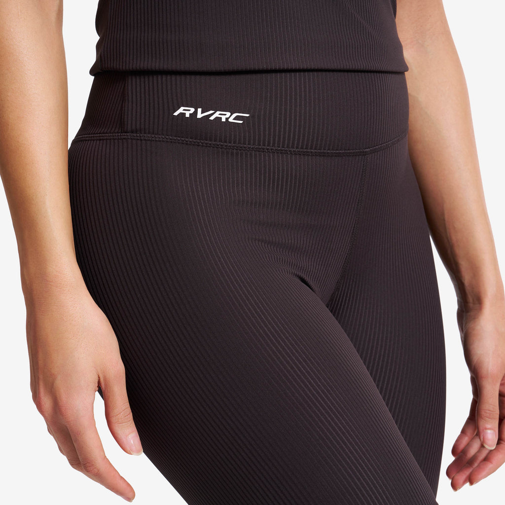Shape Ribbed Biker Shorts Women