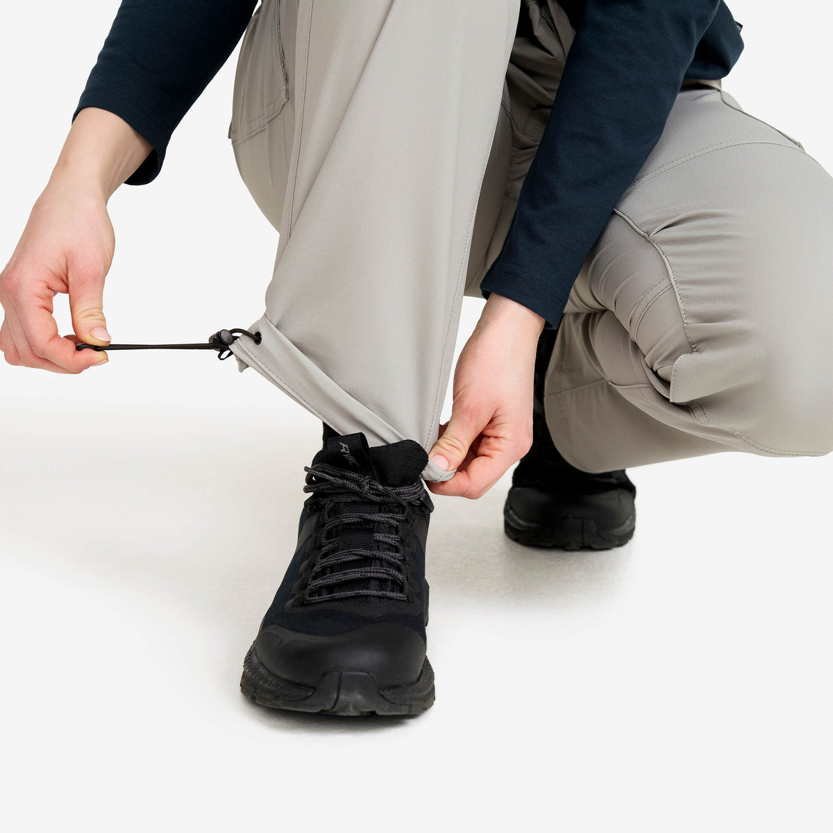 Adventure Cargo Stretch Trousers Women