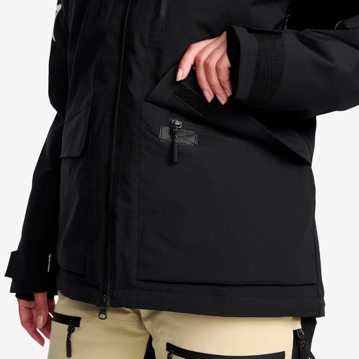 AccXel Insulated 2L Ski Jacket Women