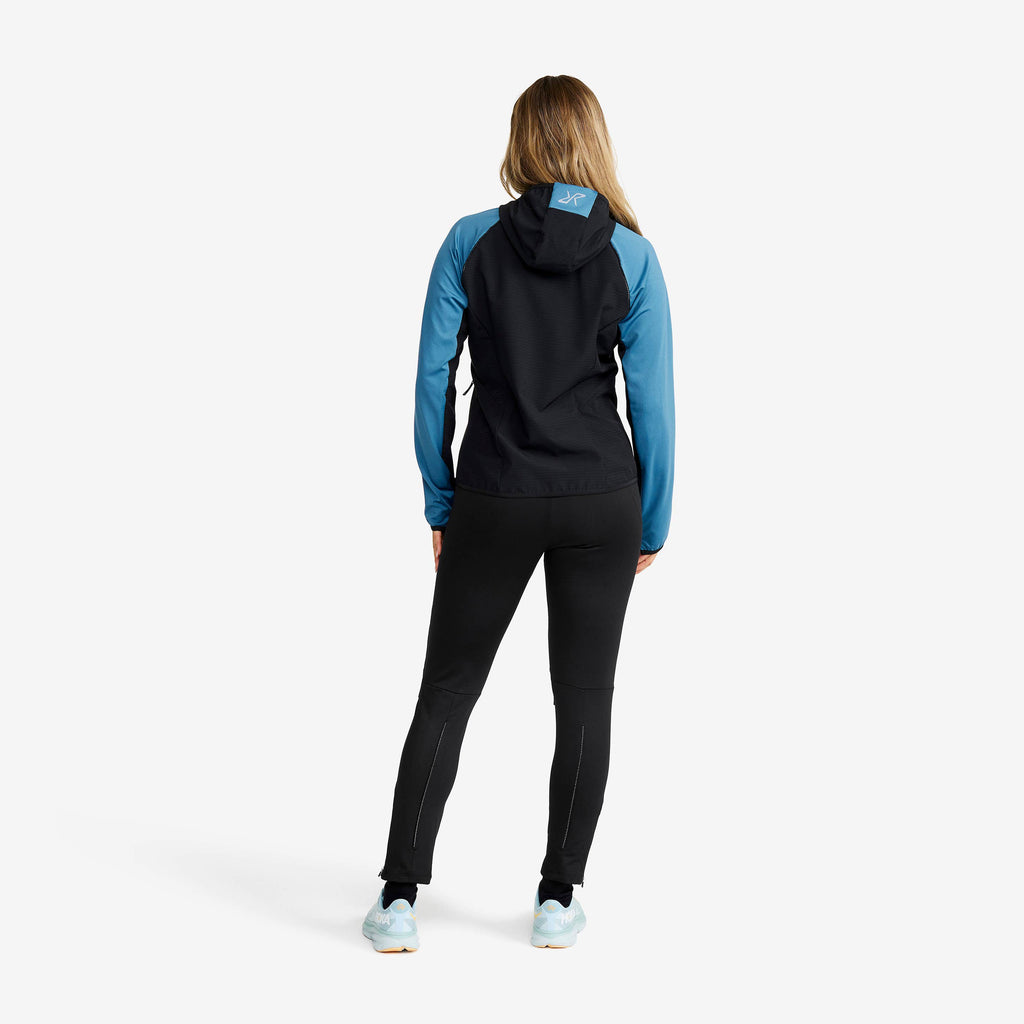 Pace Hooded Wind Jacket Women