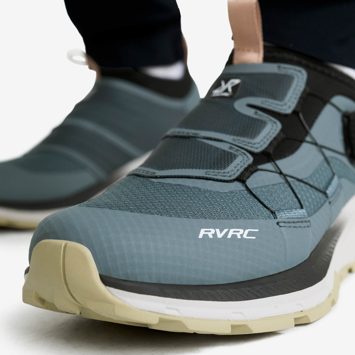 Ease Walking Shoes Women