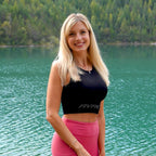 Descent Seamless Crop Top Women